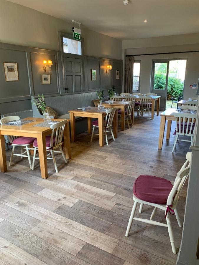 Collingwood Arms Hotel Cornhill on Tweed Extérieur photo